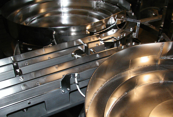 ゴム栓・プランジャー用パーツフィーダー