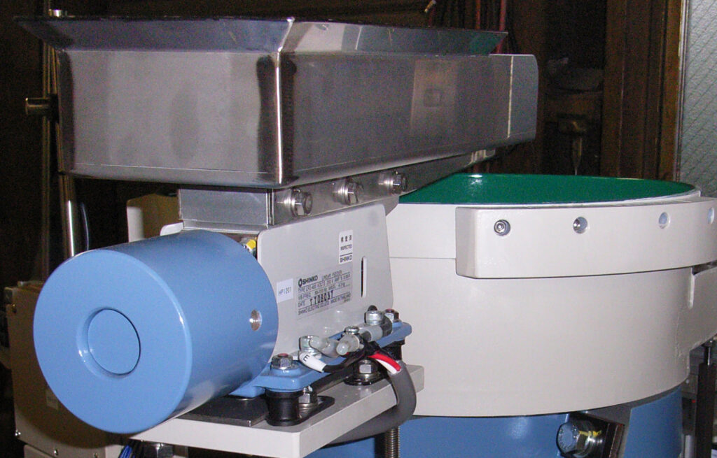 ウェーブワッシャー用パーツフィーダー