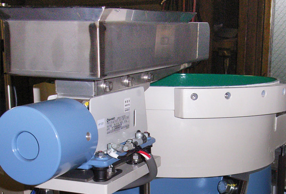 ウェーブワッシャー整列機