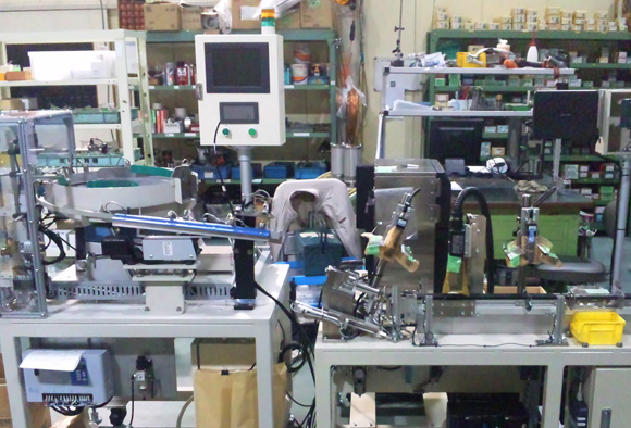 アイライナー印字・検査機