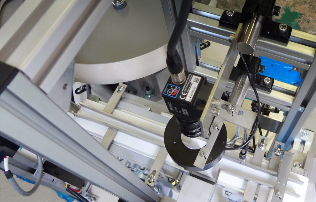 ゴムワッシャー整列機