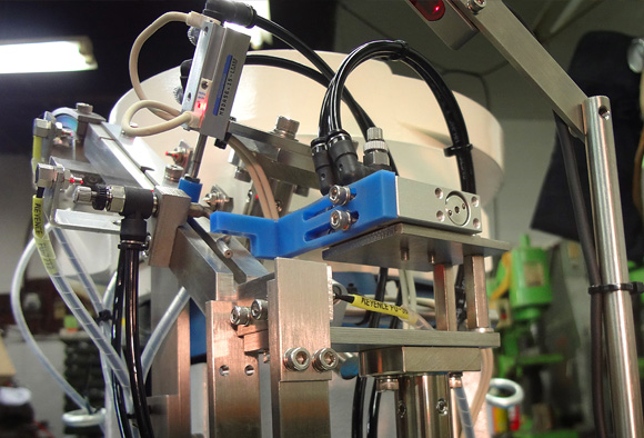 抵抗器整列・計数機