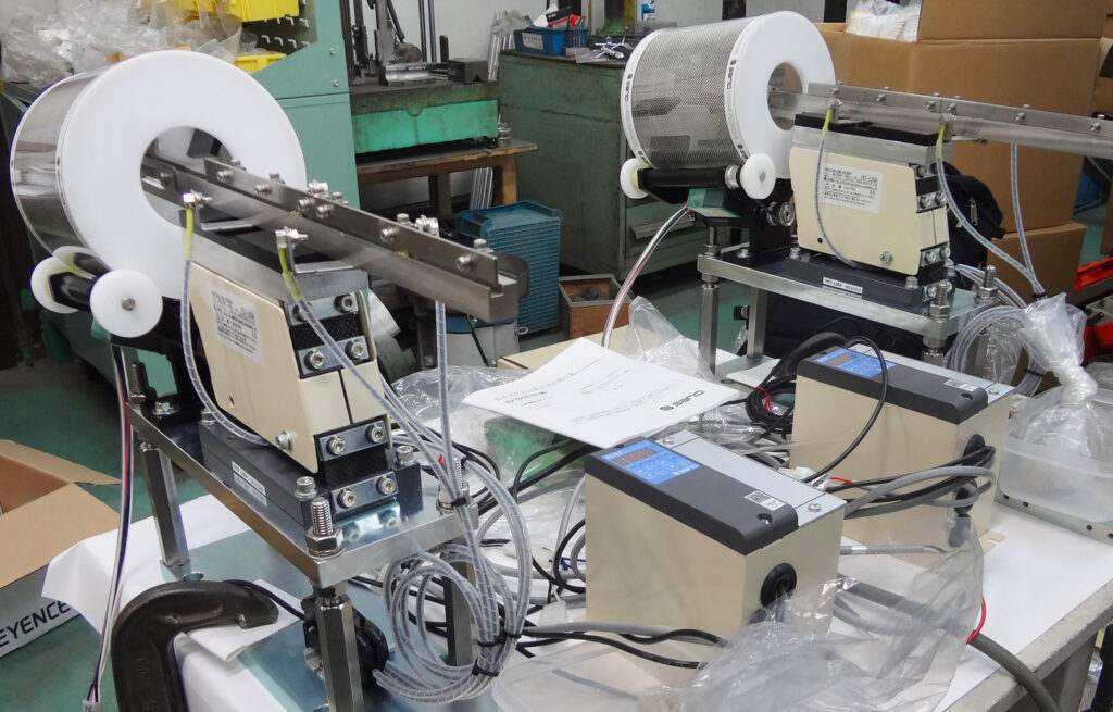 インサートナット整列機