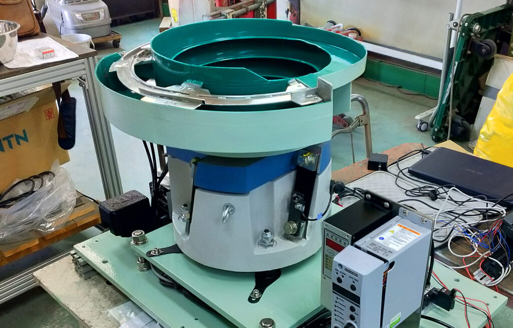 ウェーブワッシャー整列機