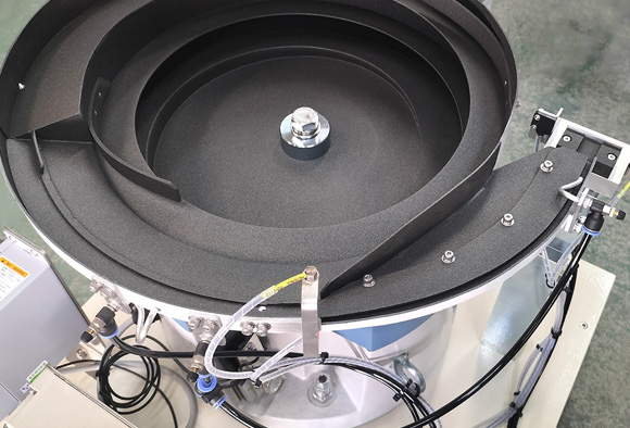 四角形ゴムリング整列機