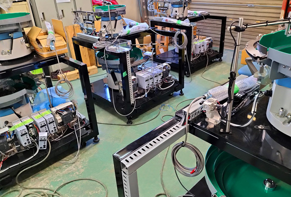 六角ボルト＆ナット整列機